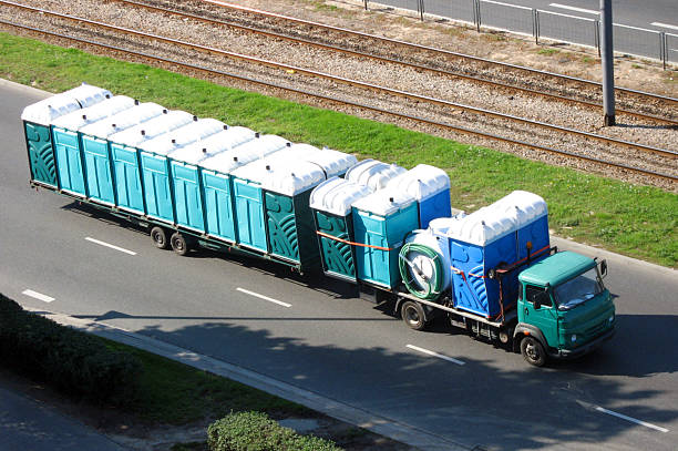Best Portable restroom trailer rental  in Holly Hill, SC
